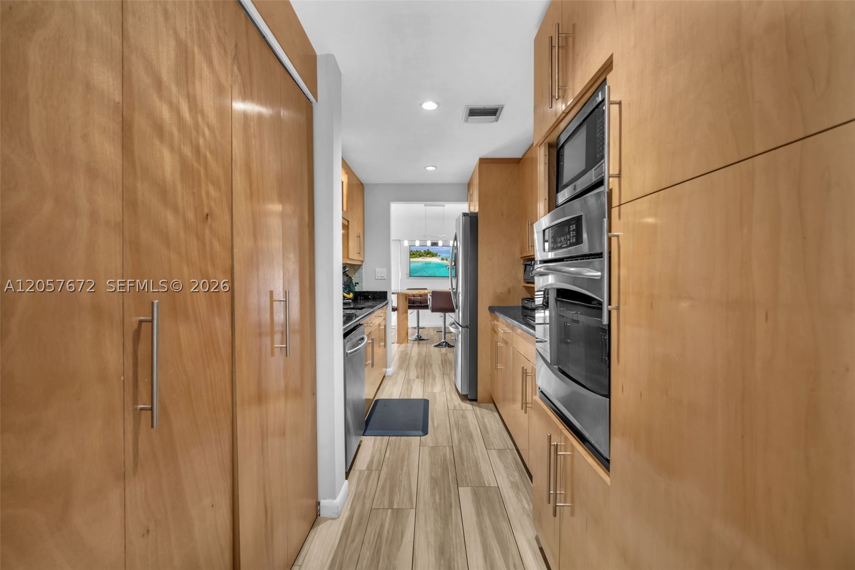 FAMILY TOWNHOUSES OF THE - Residential