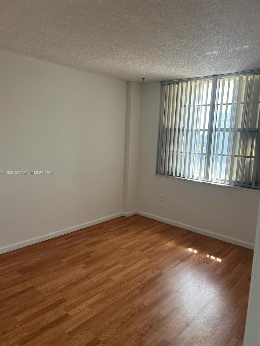 PARKWAY TOWERS BLDG 1 CON - Residential Lease