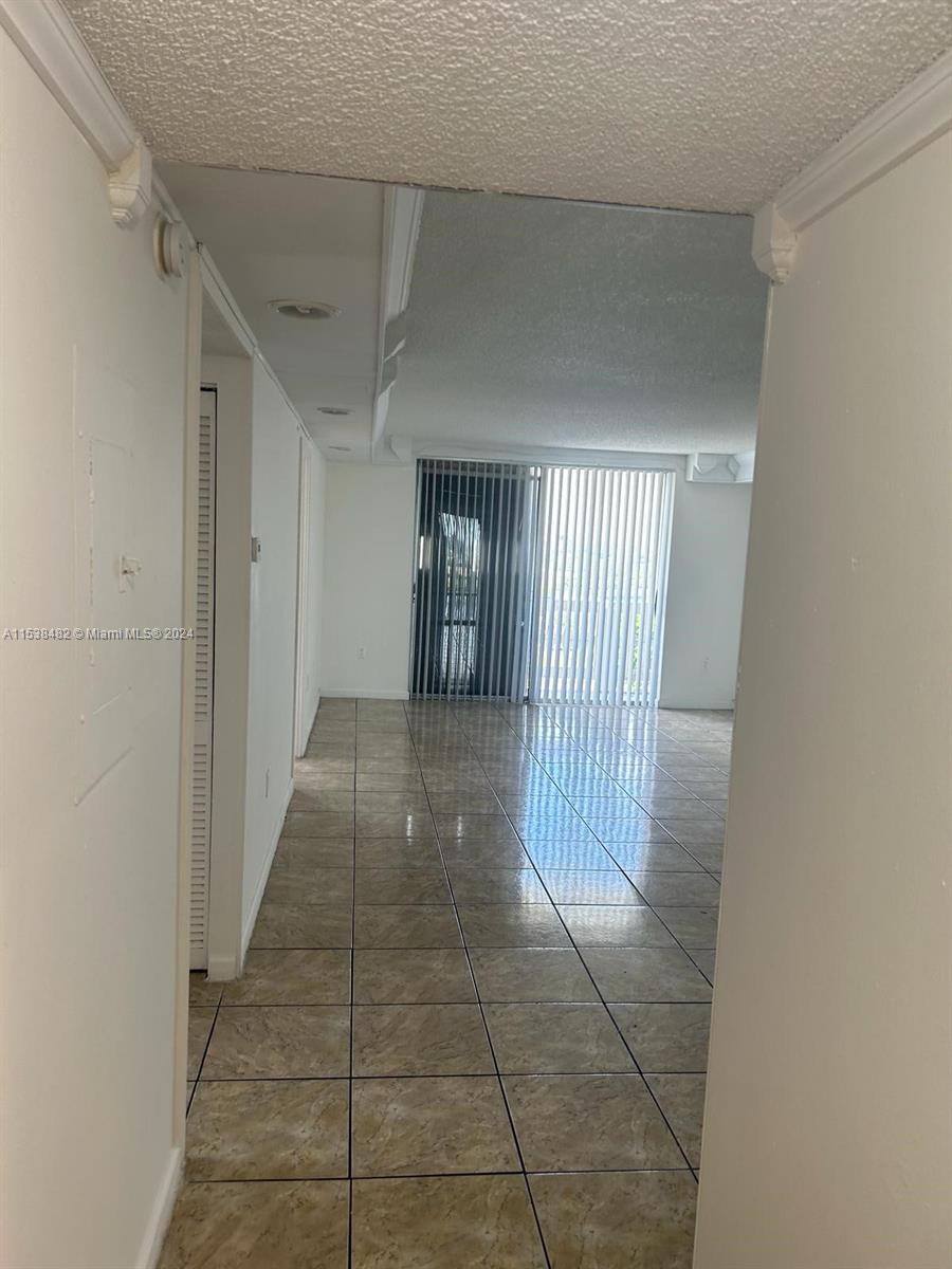 PARKWAY TOWERS BLDG 1 CON - Residential Lease