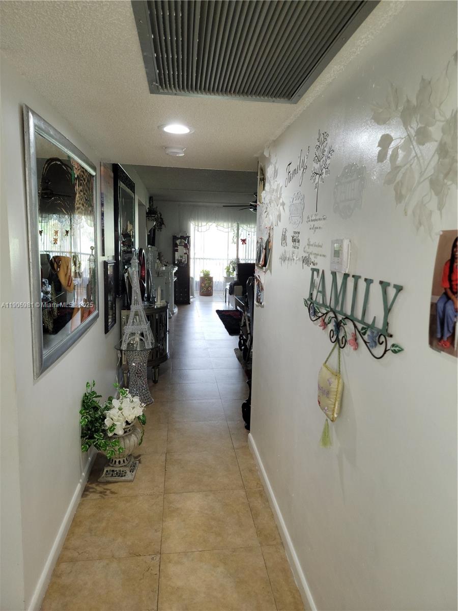 CAMBRIDGE AT CENTURY VILL - Residential