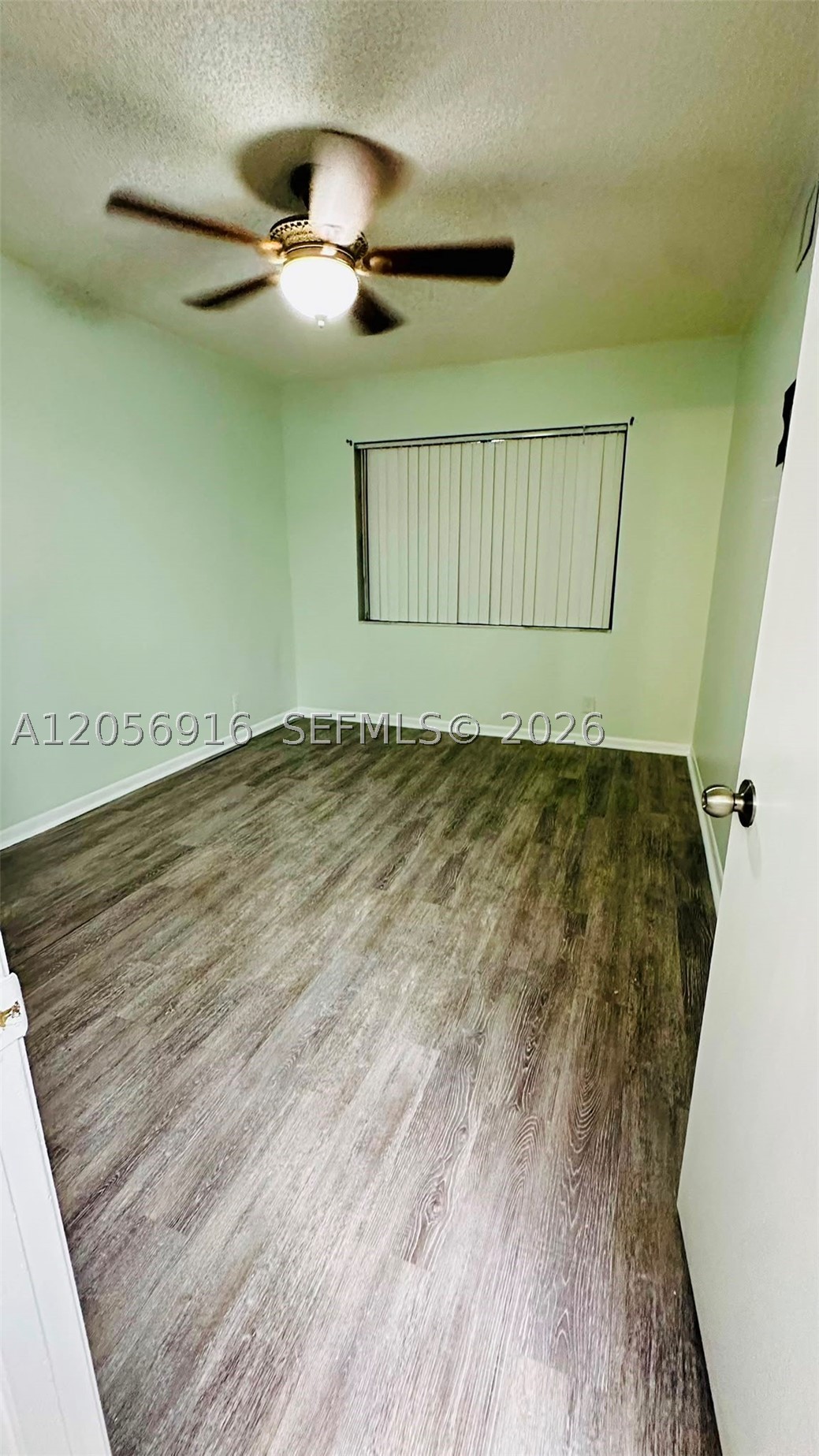 SAXON WOODS NORTH CONDO - Residential Lease