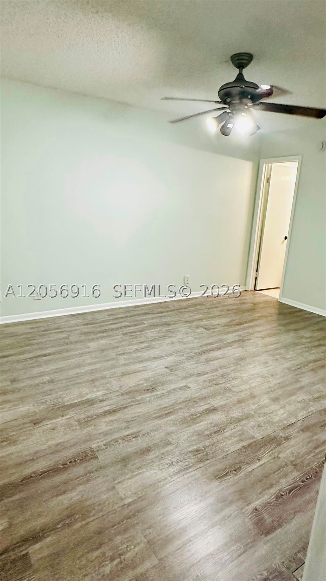 SAXON WOODS NORTH CONDO - Residential Lease