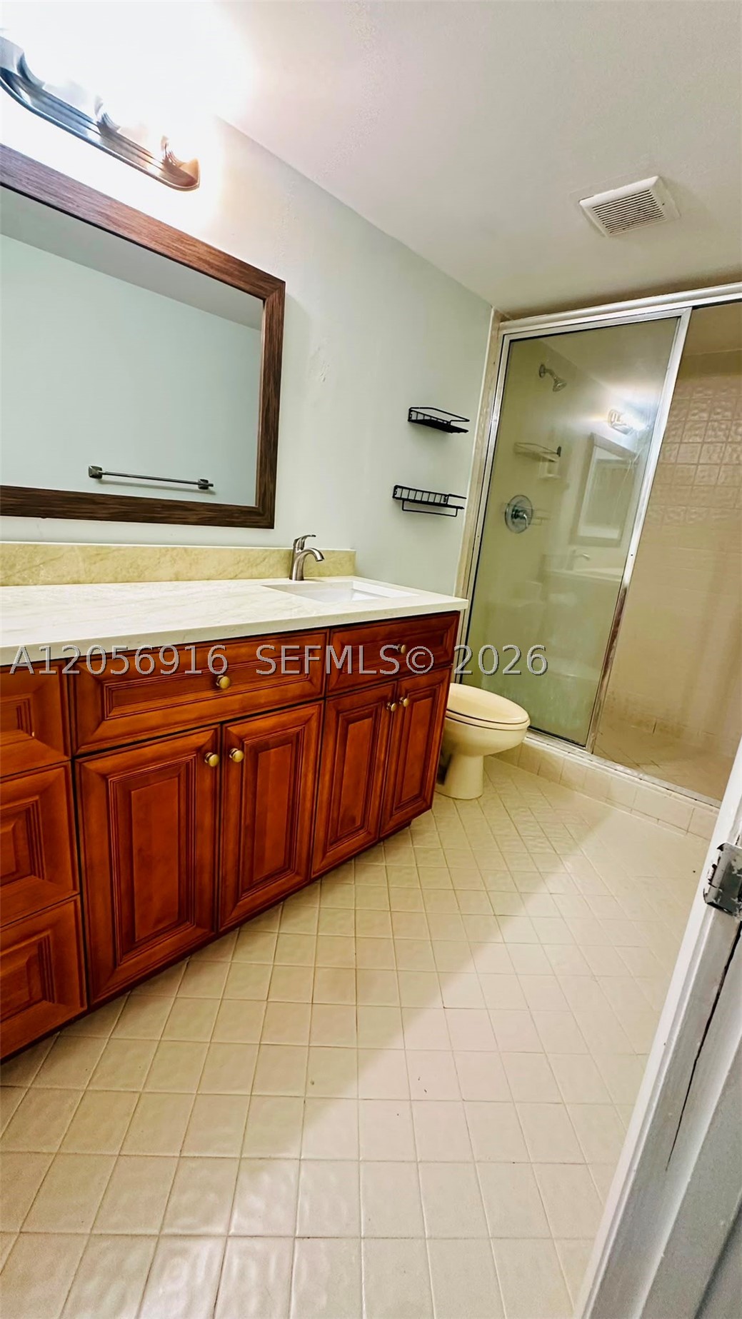 SAXON WOODS NORTH CONDO - Residential Lease