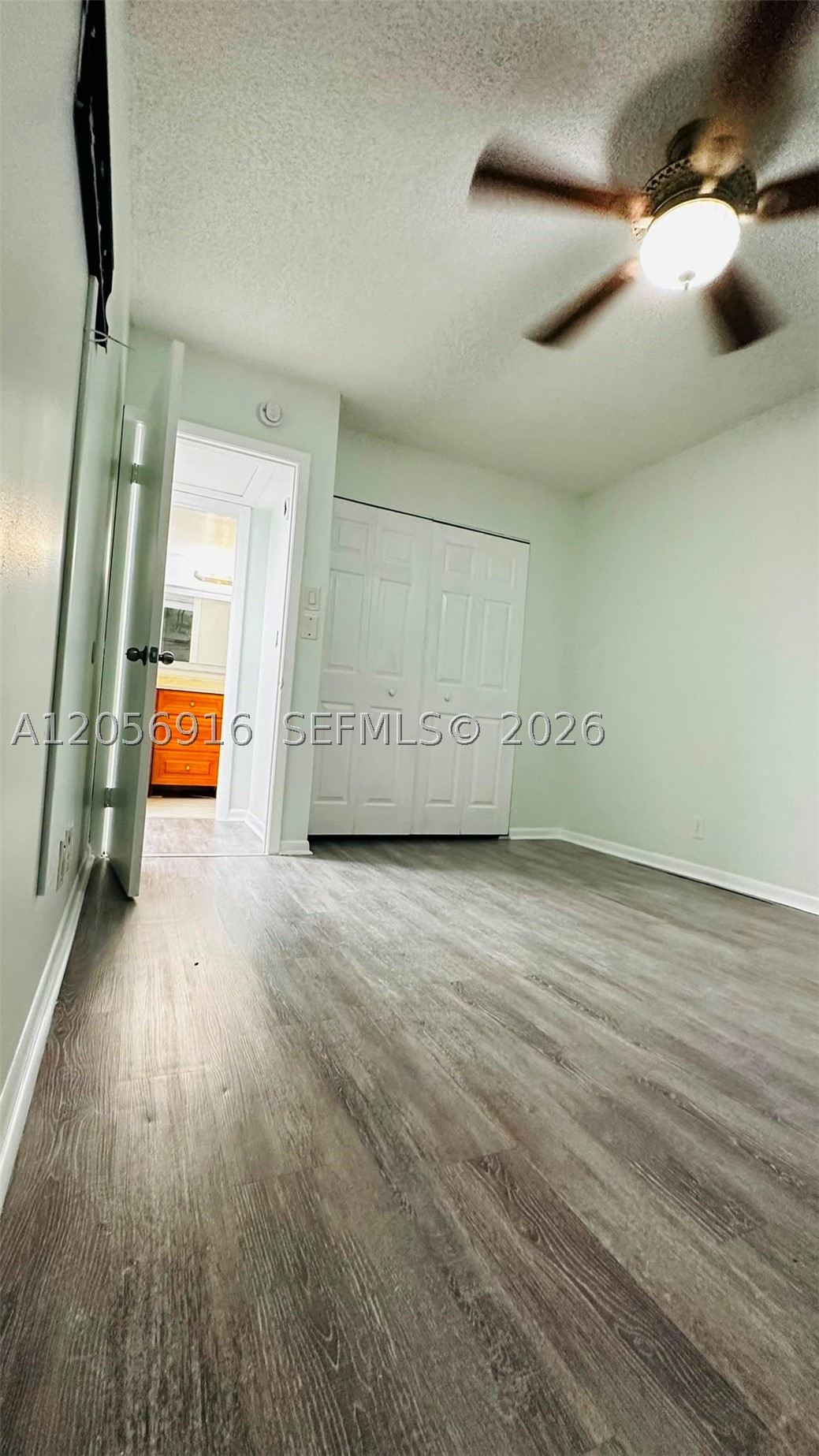 SAXON WOODS NORTH CONDO - Residential Lease