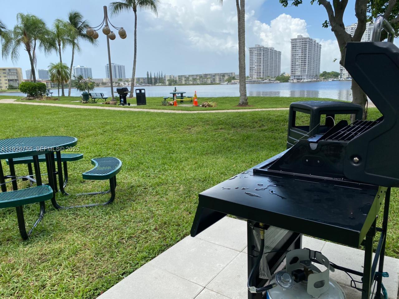 TOWER AT BISCAYNE COVE CO - Residential Lease
