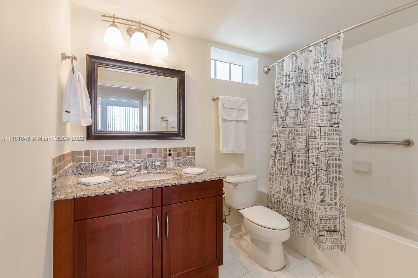 DOWNTOWN DADELAND CONDO N - Residential