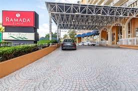 THE AVENTURA BEACH CLUB C - Residential