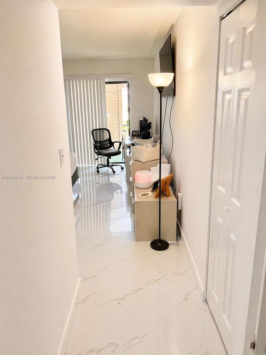 PLANTATION CLUB C CONDO - Residential