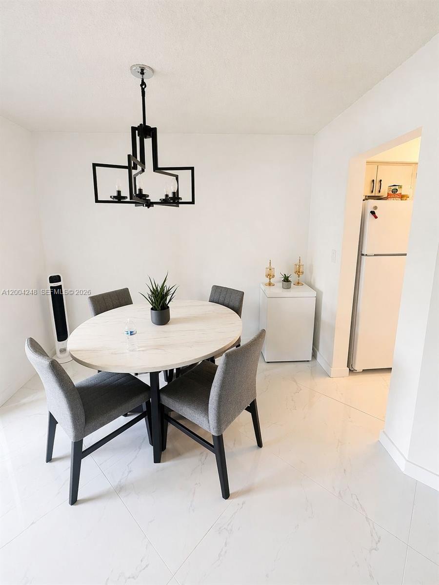 PLANTATION CLUB C CONDO - Residential