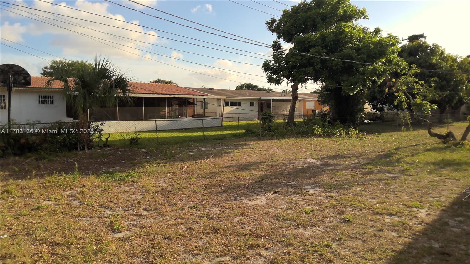 WINDWARD ESTS SEC 2 - Residential Lease