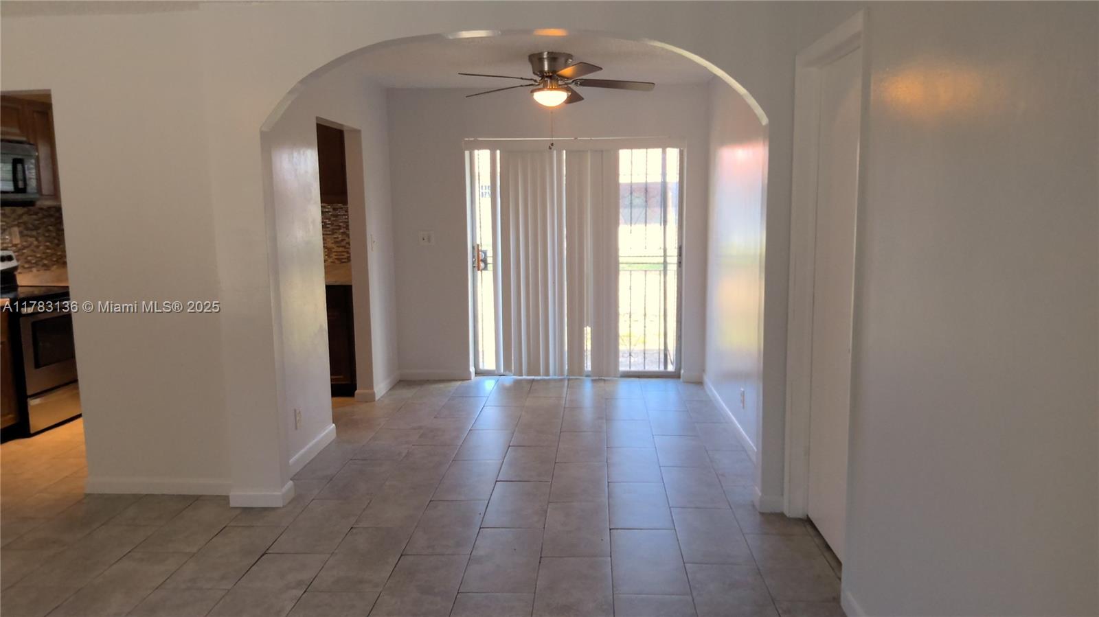 WINDWARD ESTS SEC 2 - Residential Lease
