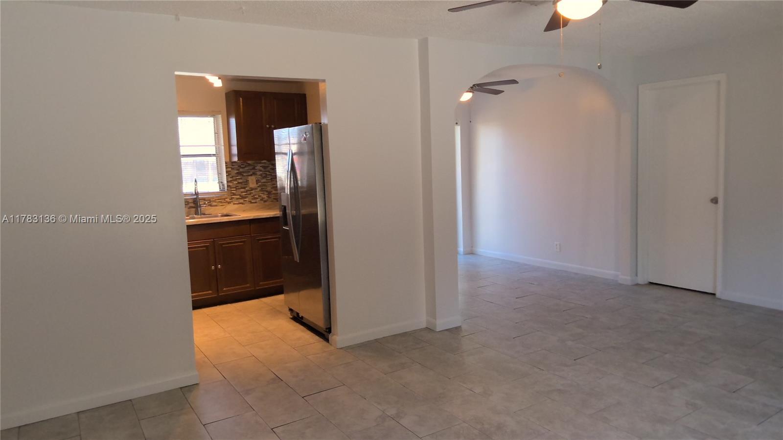 WINDWARD ESTS SEC 2 - Residential Lease