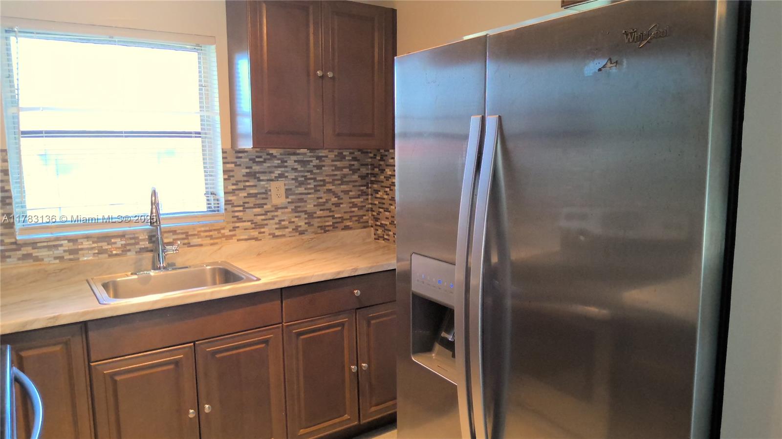 WINDWARD ESTS SEC 2 - Residential Lease