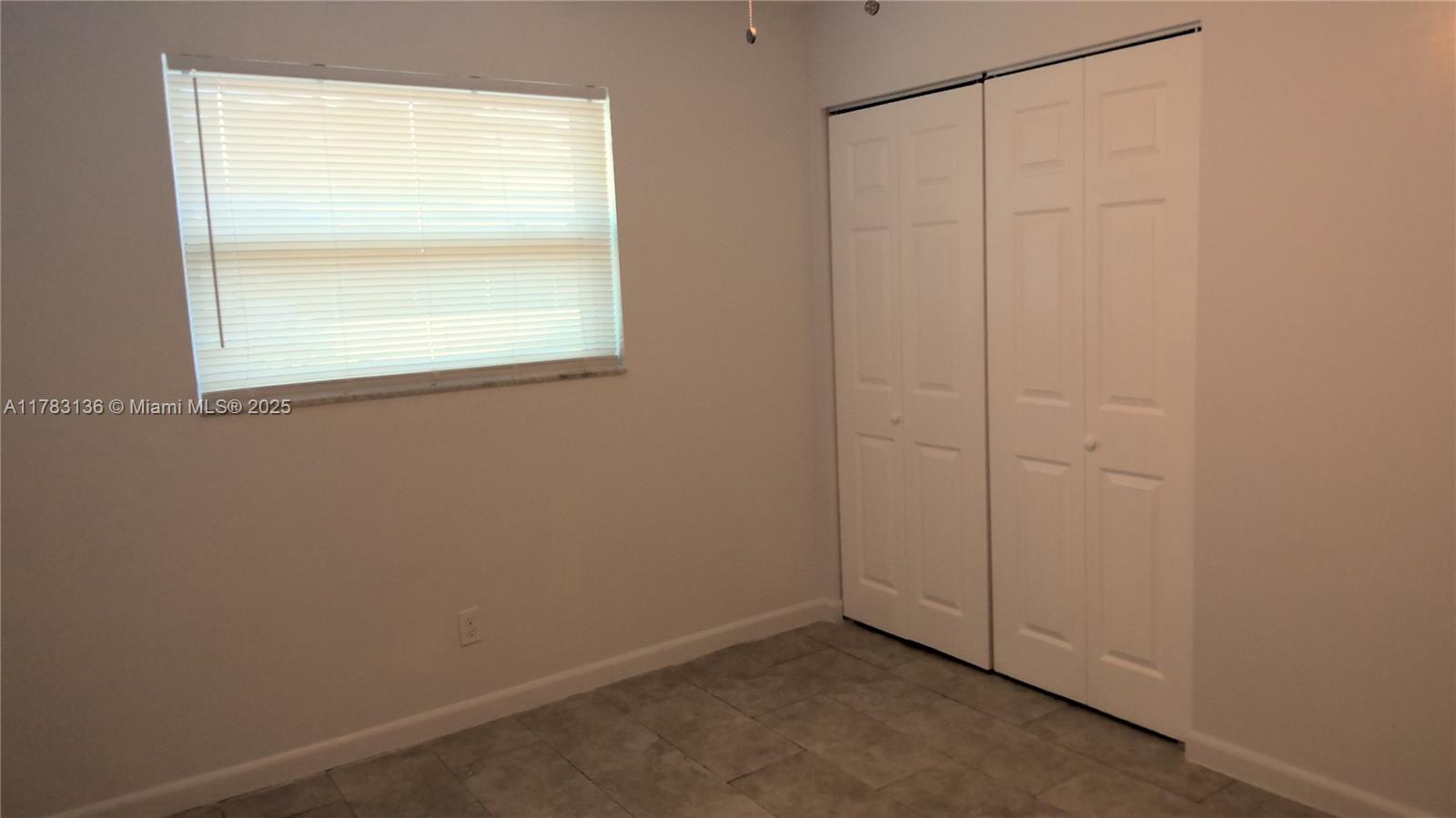 WINDWARD ESTS SEC 2 - Residential Lease