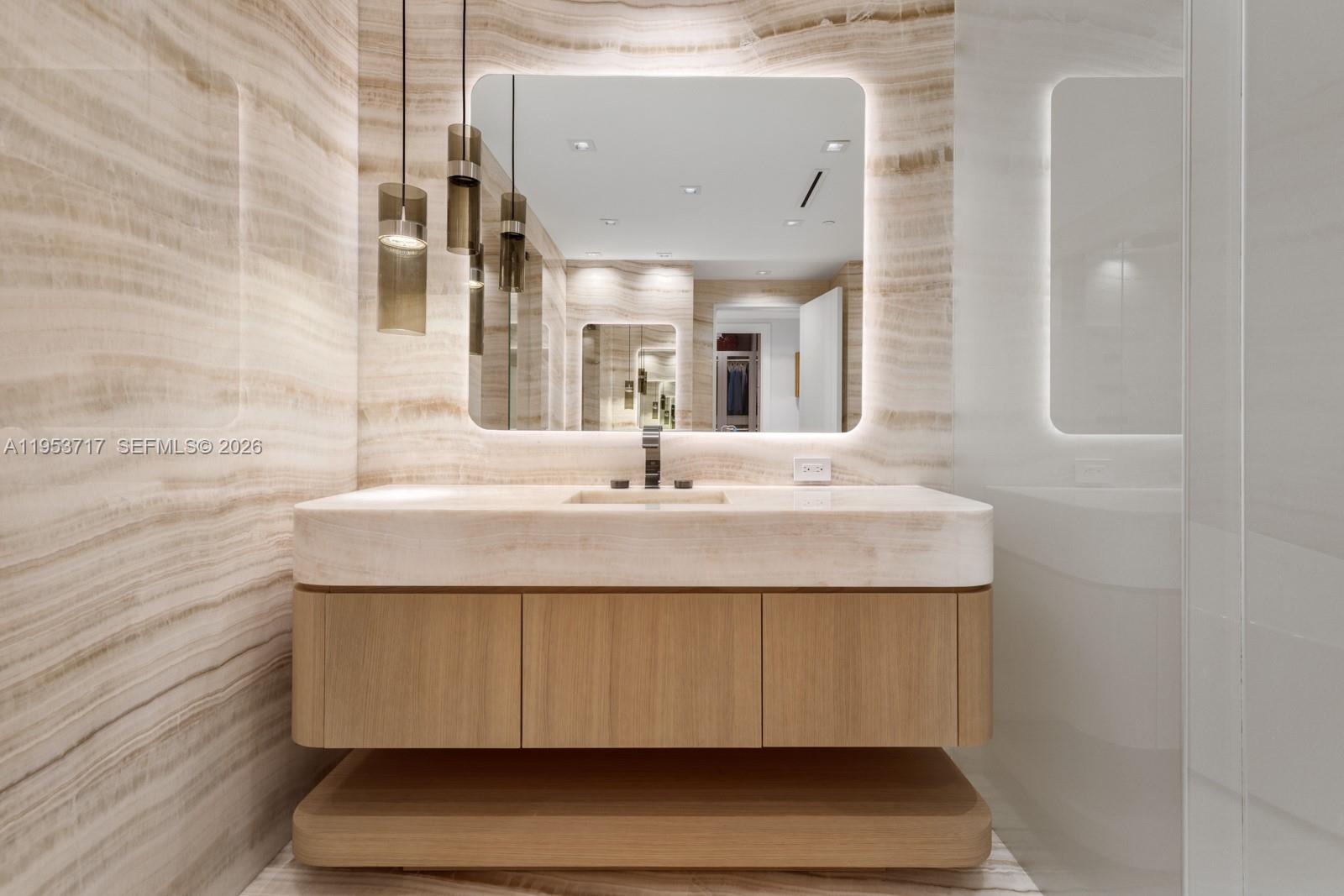 NORTH BISCAYNE BEACH AMEN - Residential