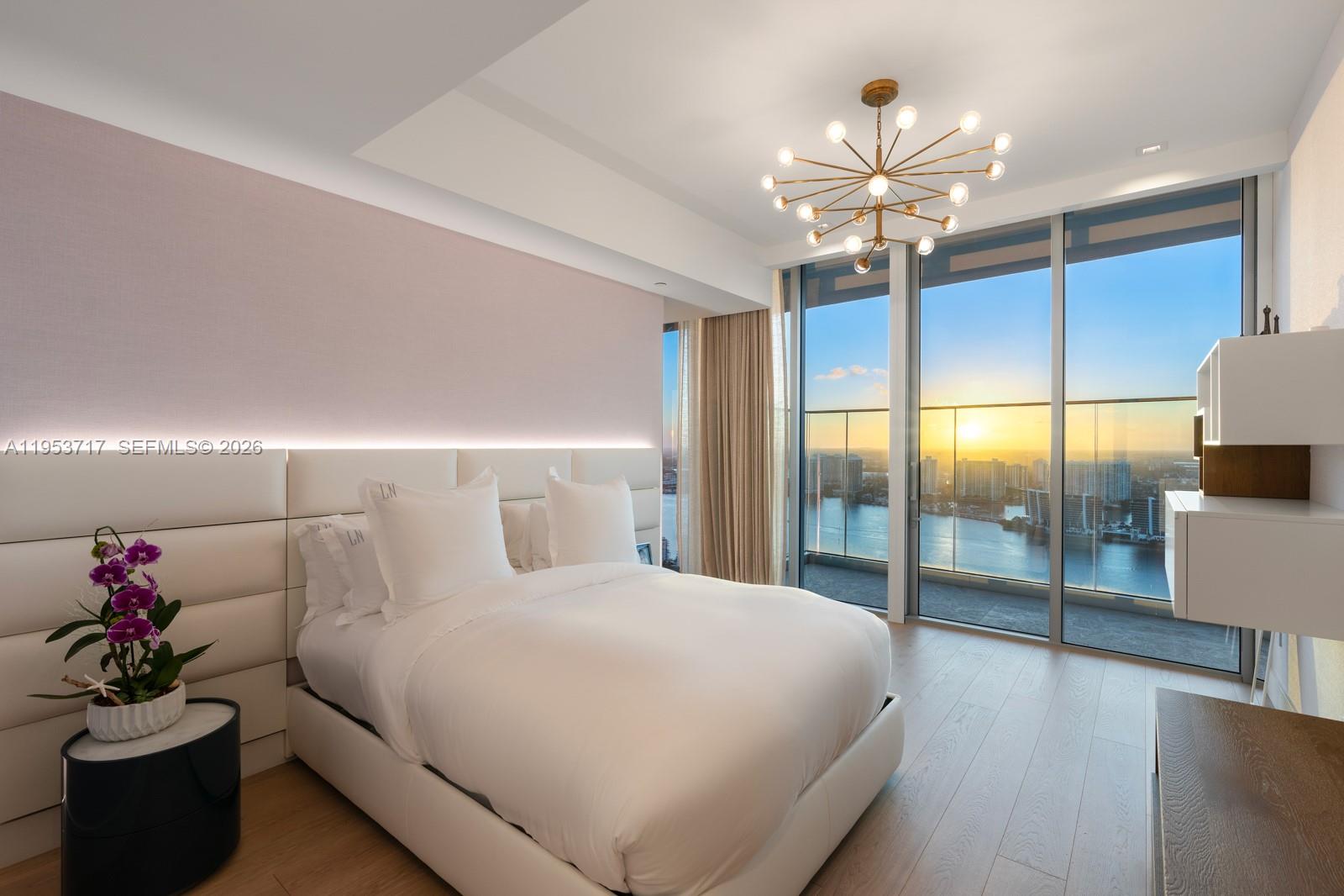 NORTH BISCAYNE BEACH AMEN - Residential