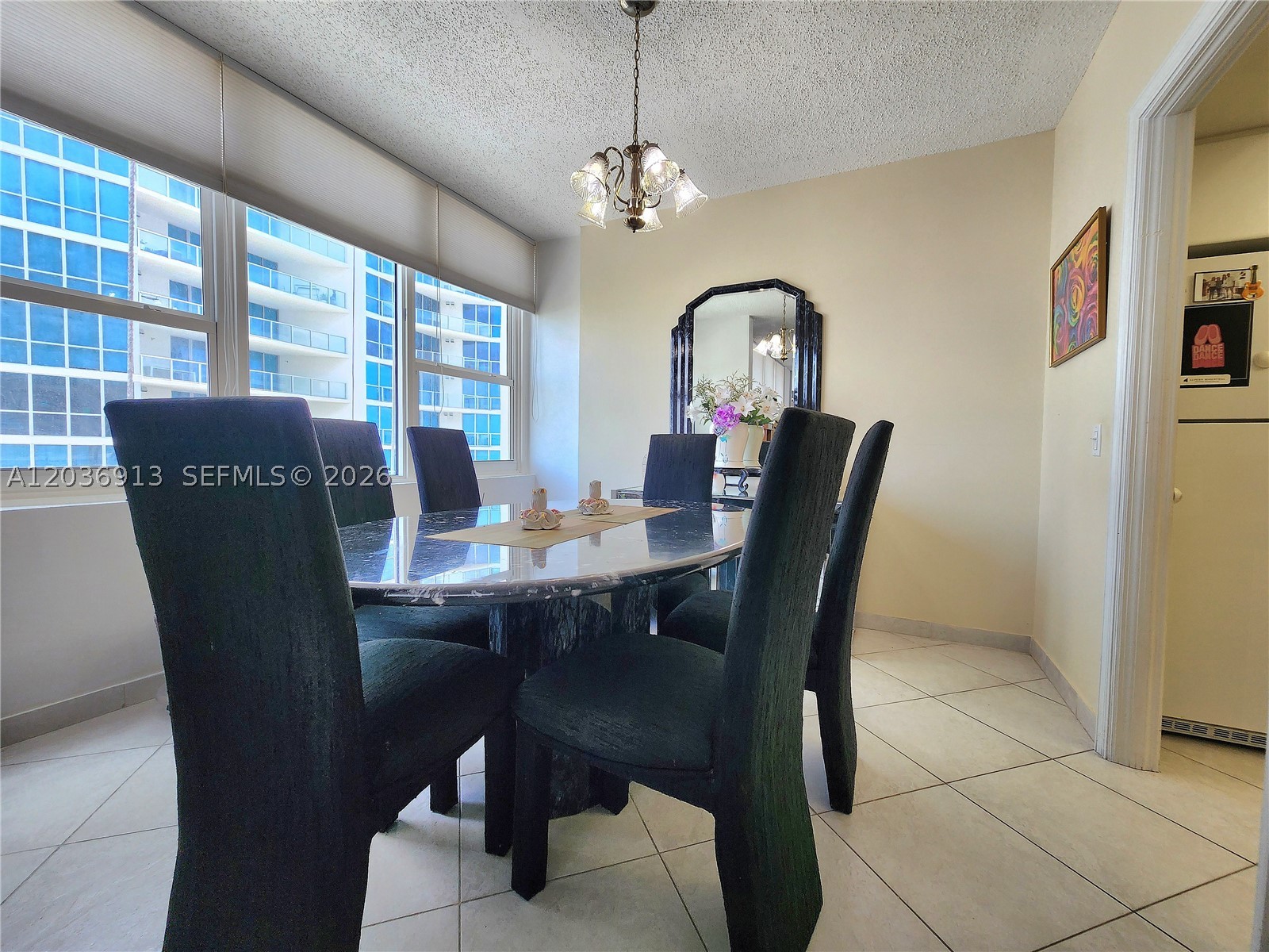 ALEXANDER TOWERS CONDO - Residential