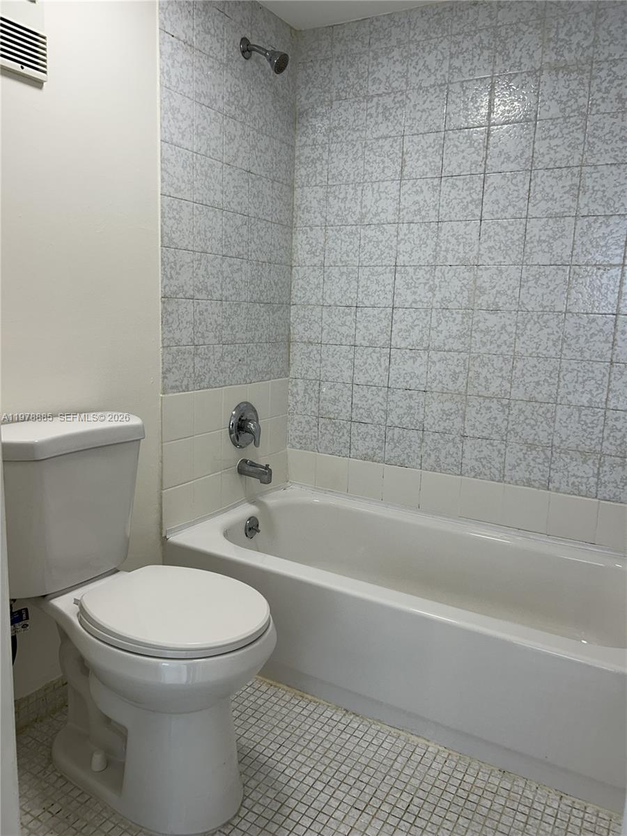 BAYVIEW GARDENS CONDO - Residential