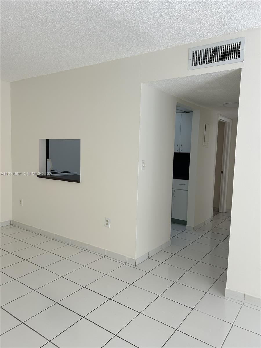 BAYVIEW GARDENS CONDO - Residential