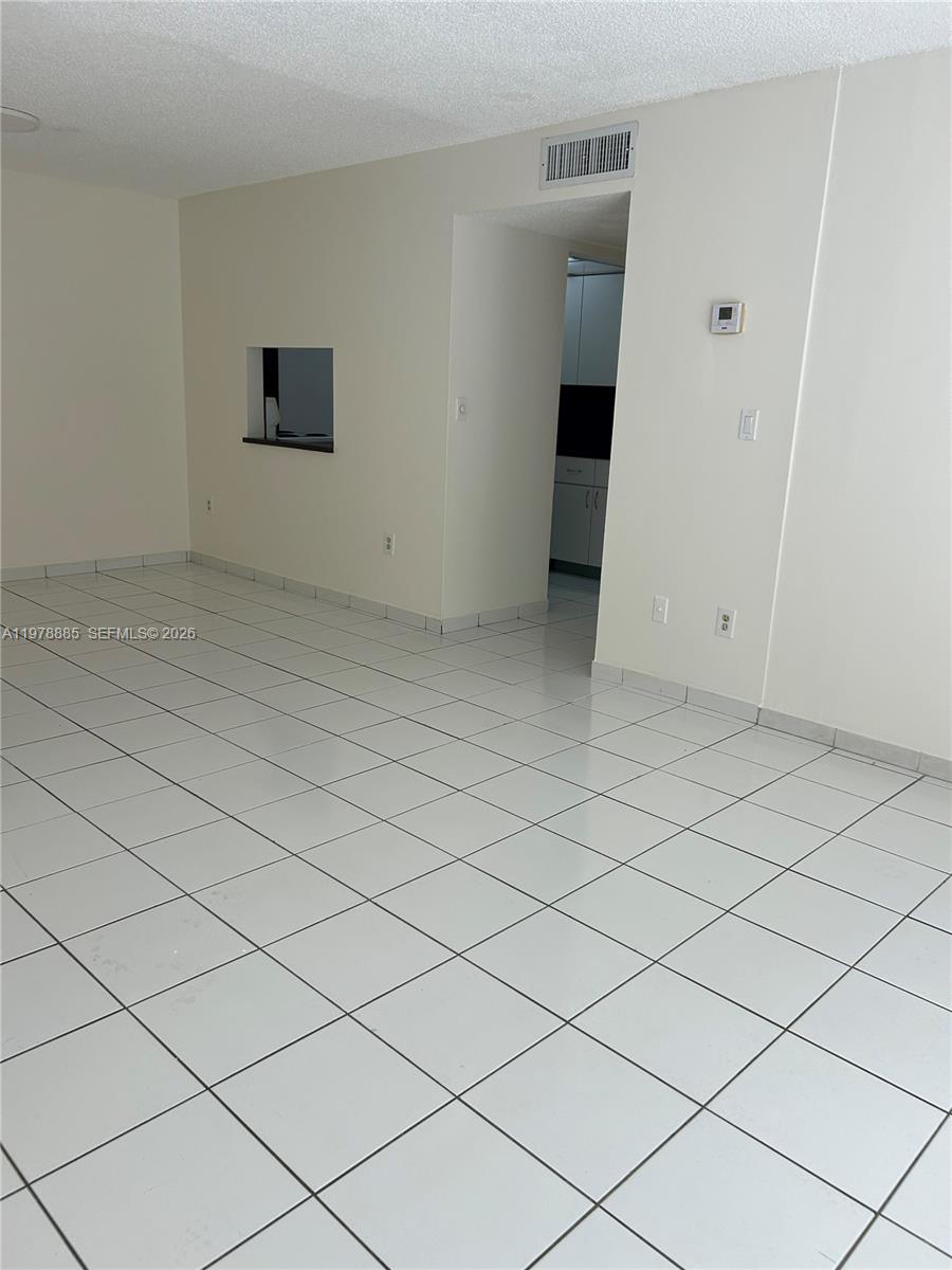 BAYVIEW GARDENS CONDO - Residential