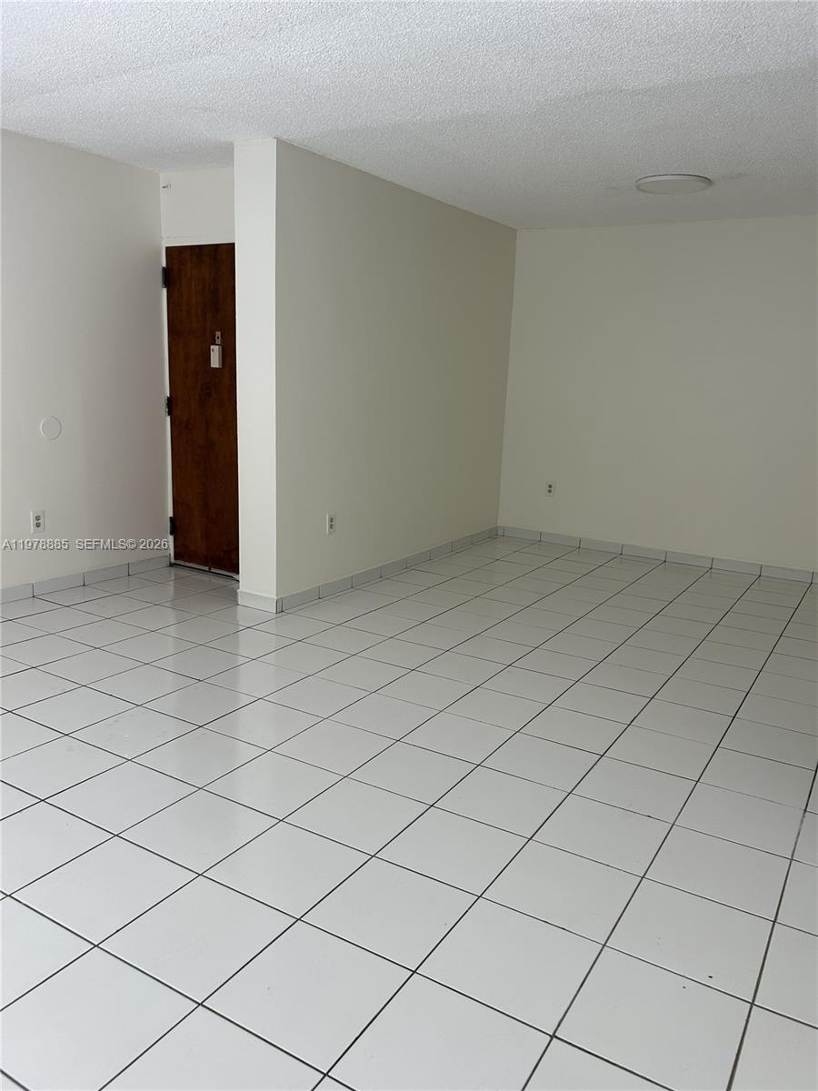BAYVIEW GARDENS CONDO - Residential