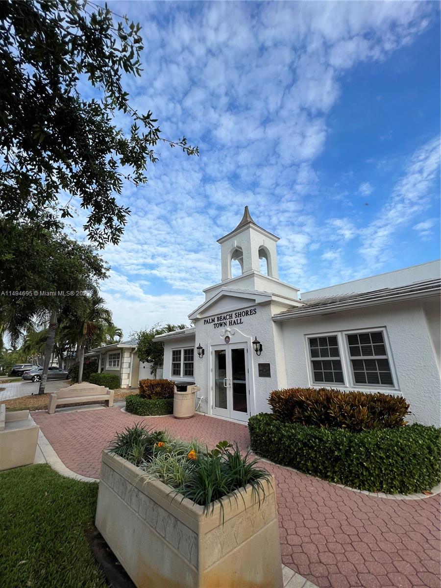 PALM BEACH SHORES - Residential