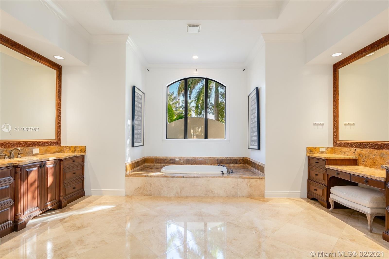 GOLDEN ISLES SEC D REPLAT - Residential