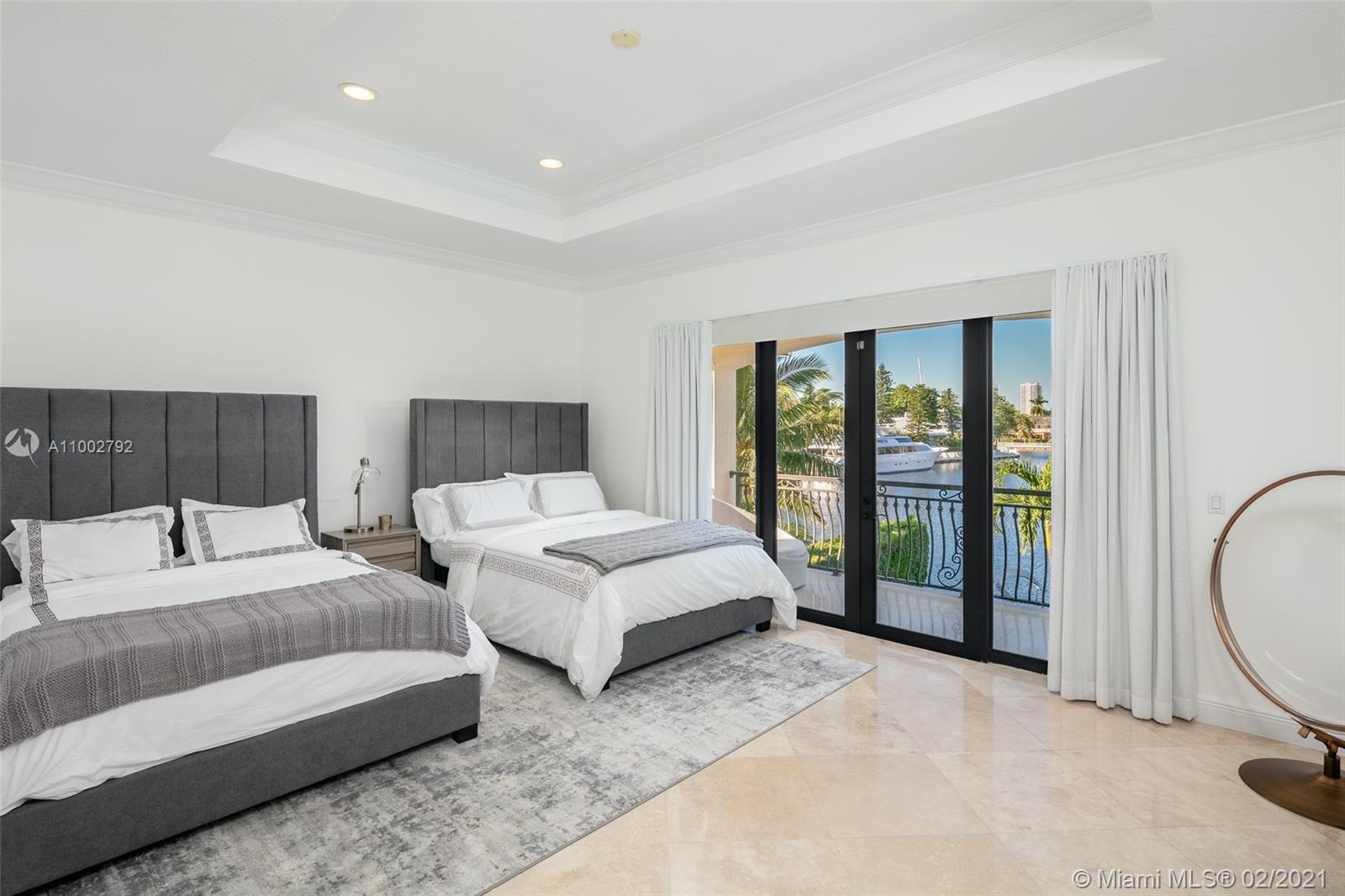 GOLDEN ISLES SEC D REPLAT - Residential