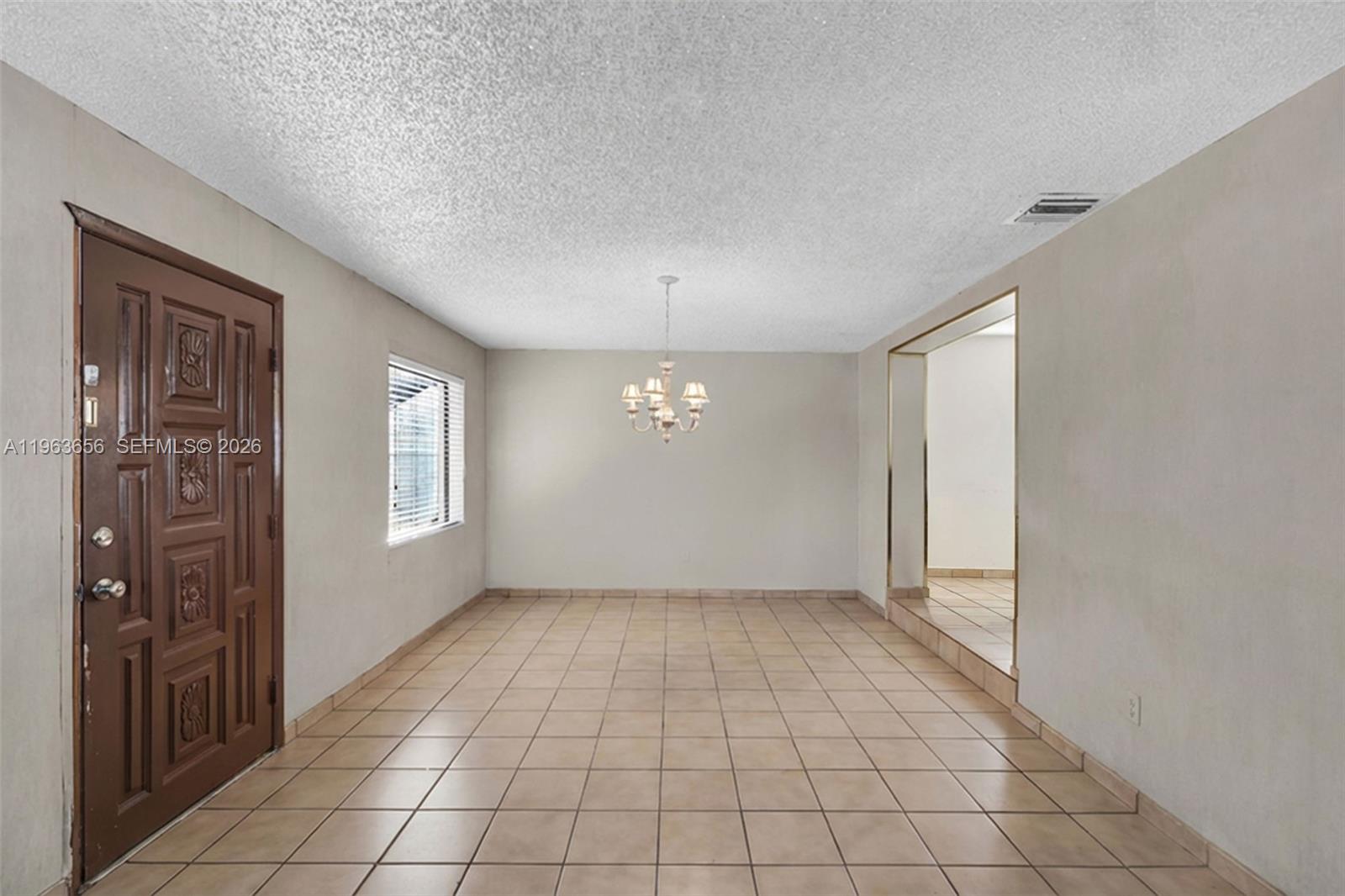 HIALEAH 6TH ADDN - Residential