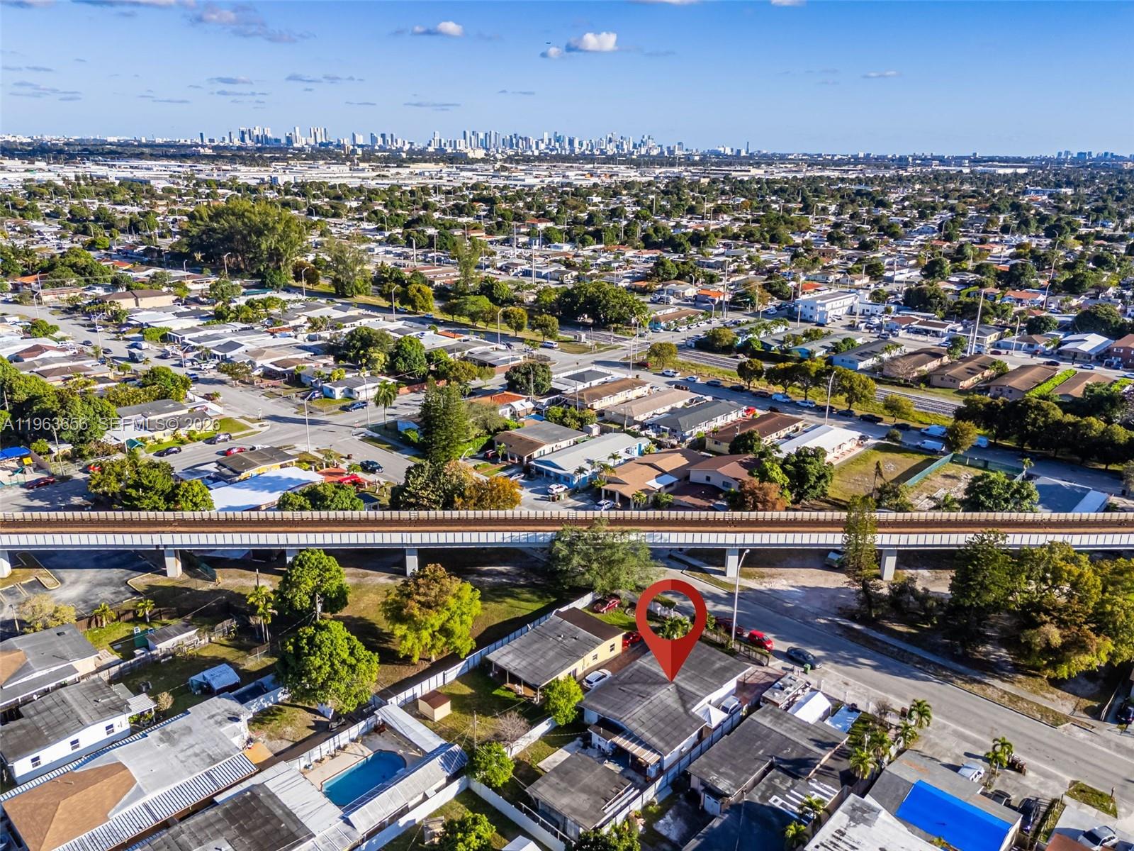 HIALEAH 6TH ADDN - Residential