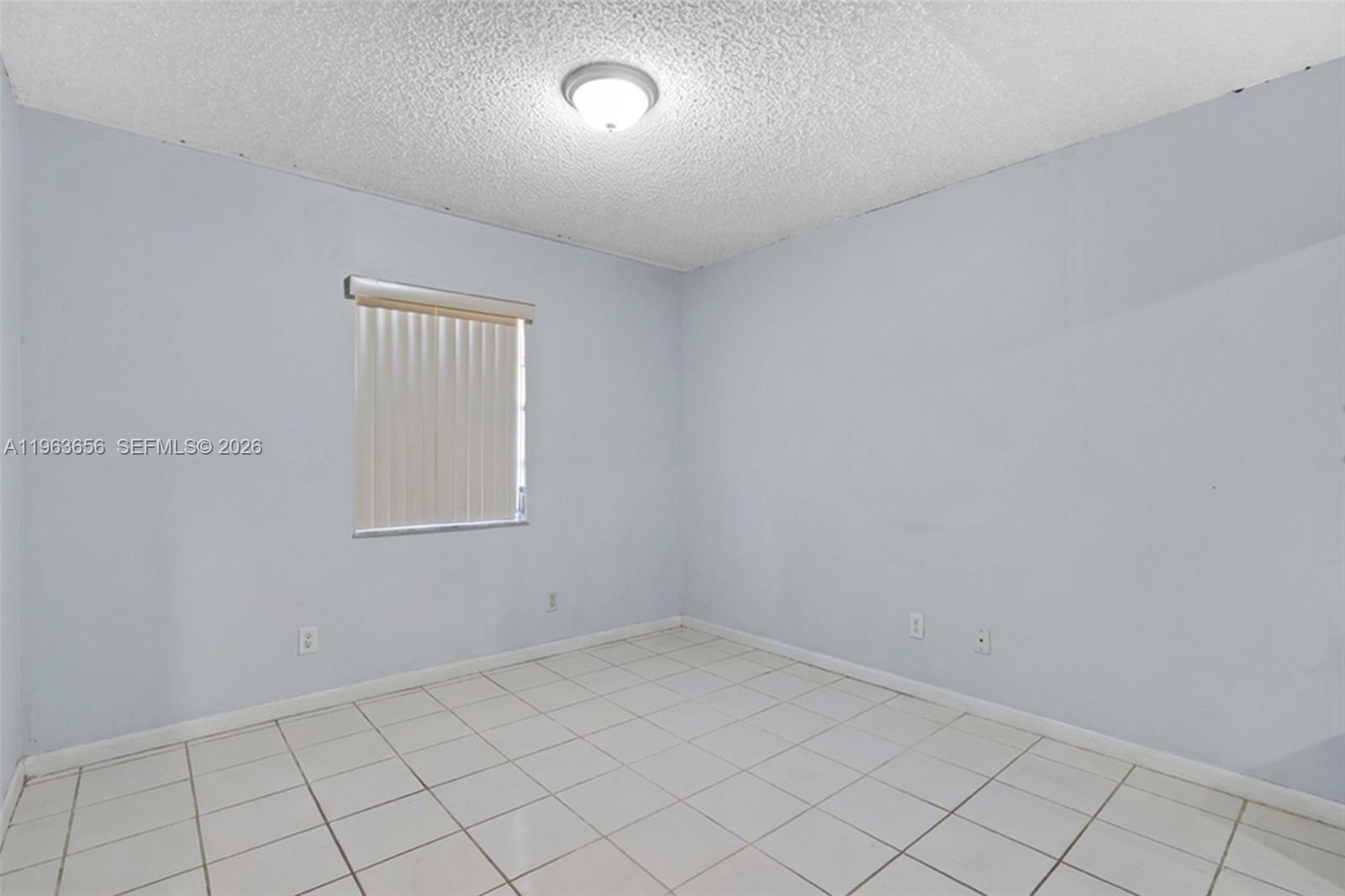 HIALEAH 6TH ADDN - Residential