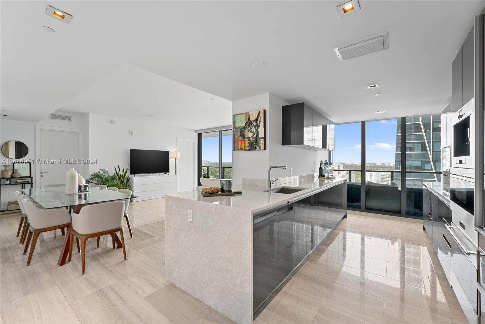 ECHO BRICKELL CONDO - Residential