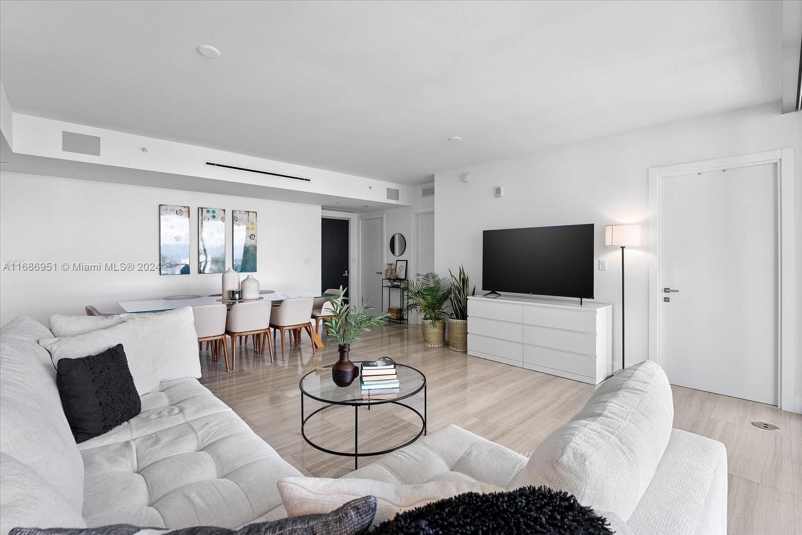 ECHO BRICKELL CONDO - Residential