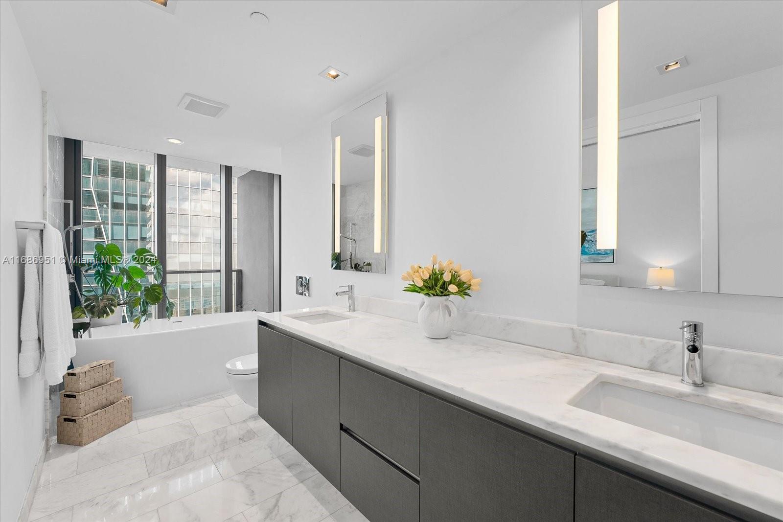 ECHO BRICKELL CONDO - Residential
