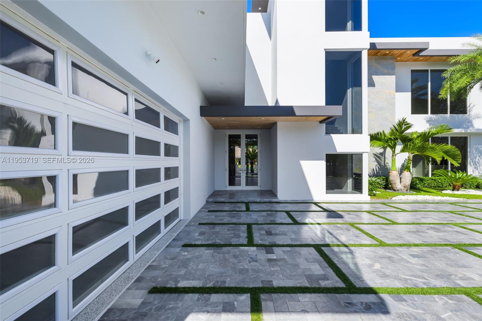 Del Mar Edge - Residential