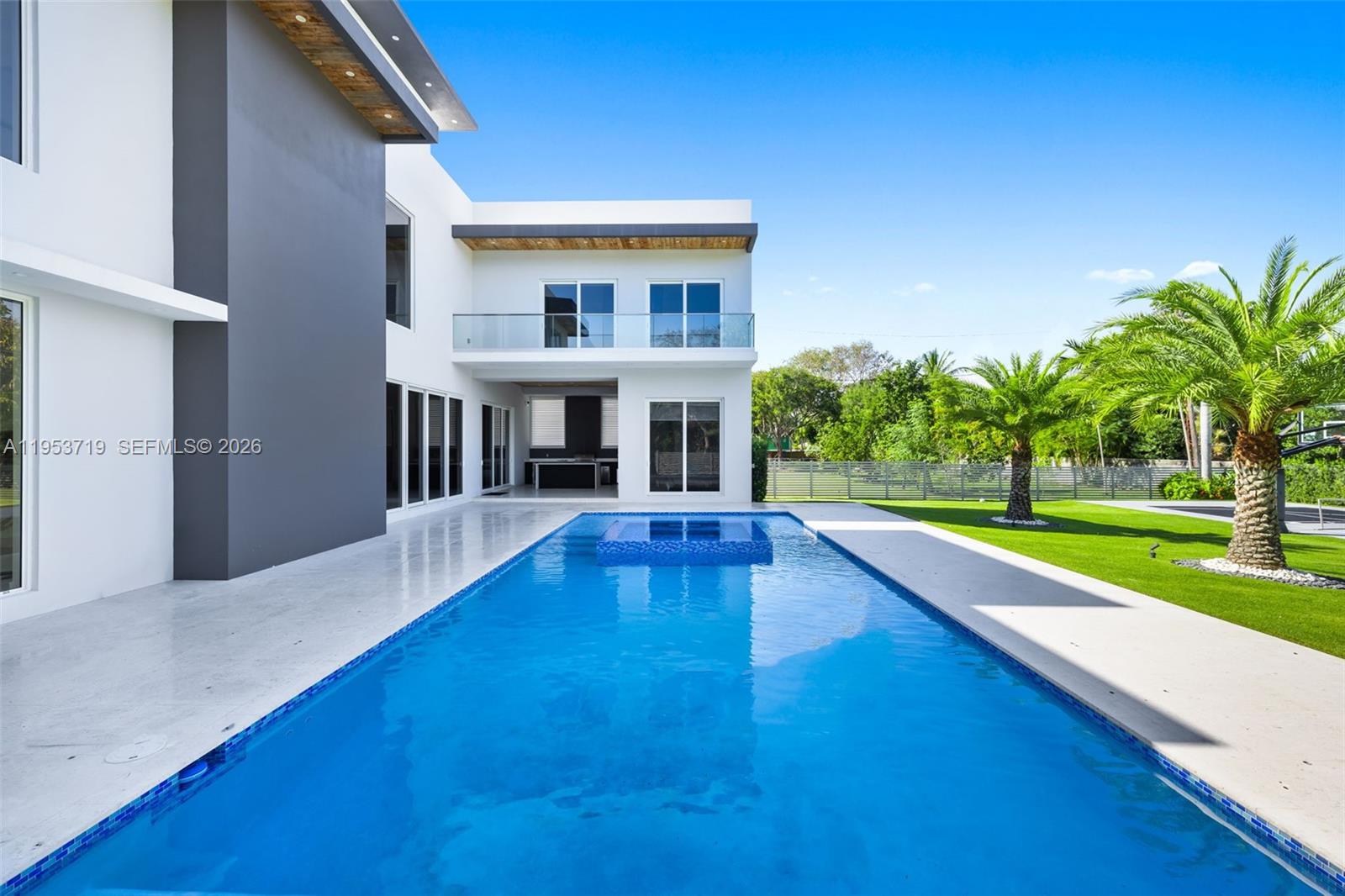 Del Mar Edge - Residential