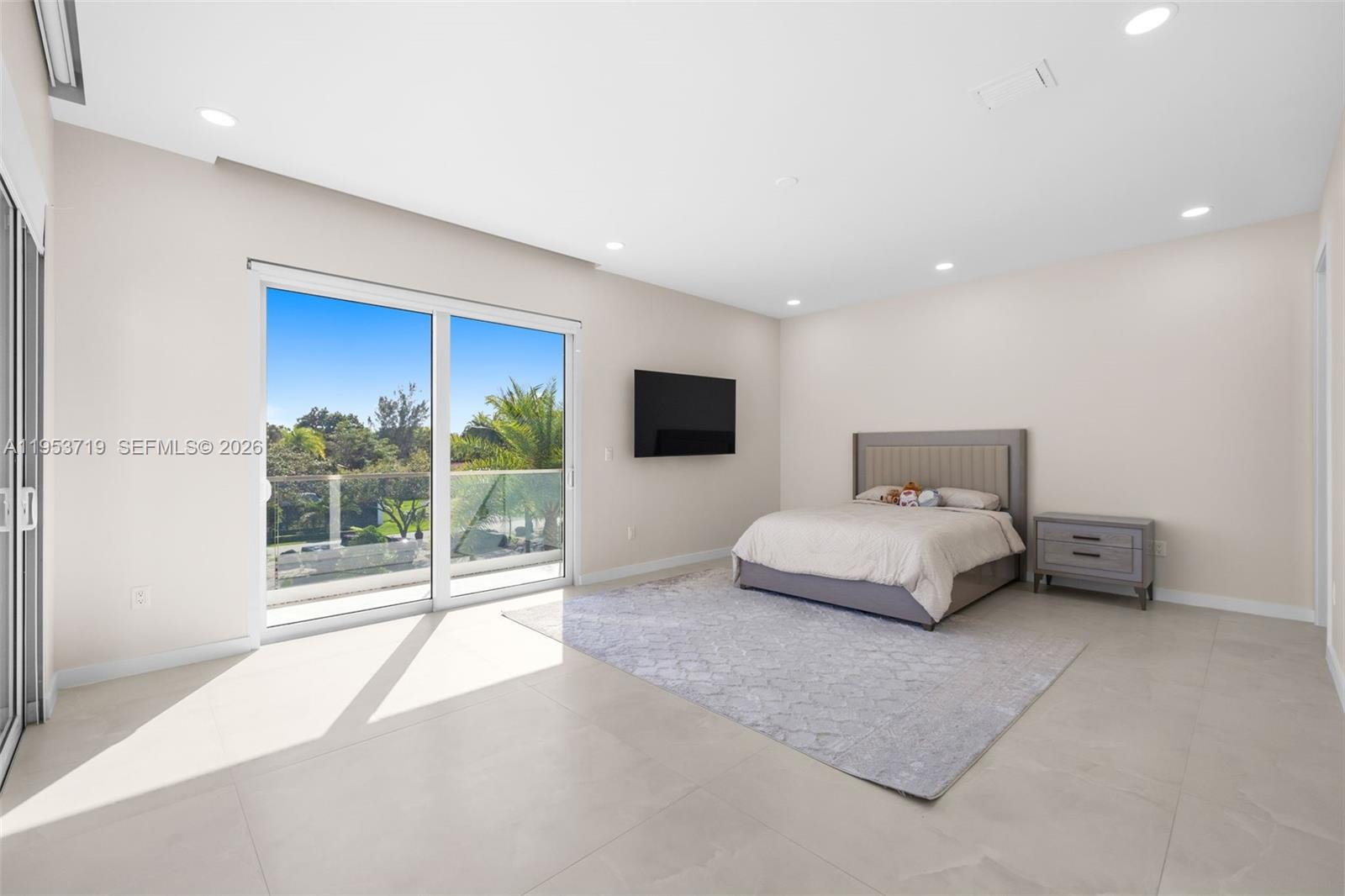 Del Mar Edge - Residential