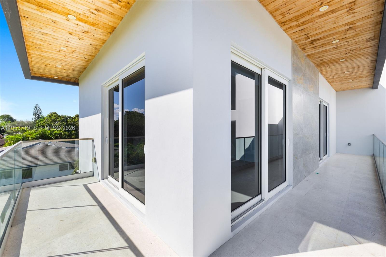 Del Mar Edge - Residential