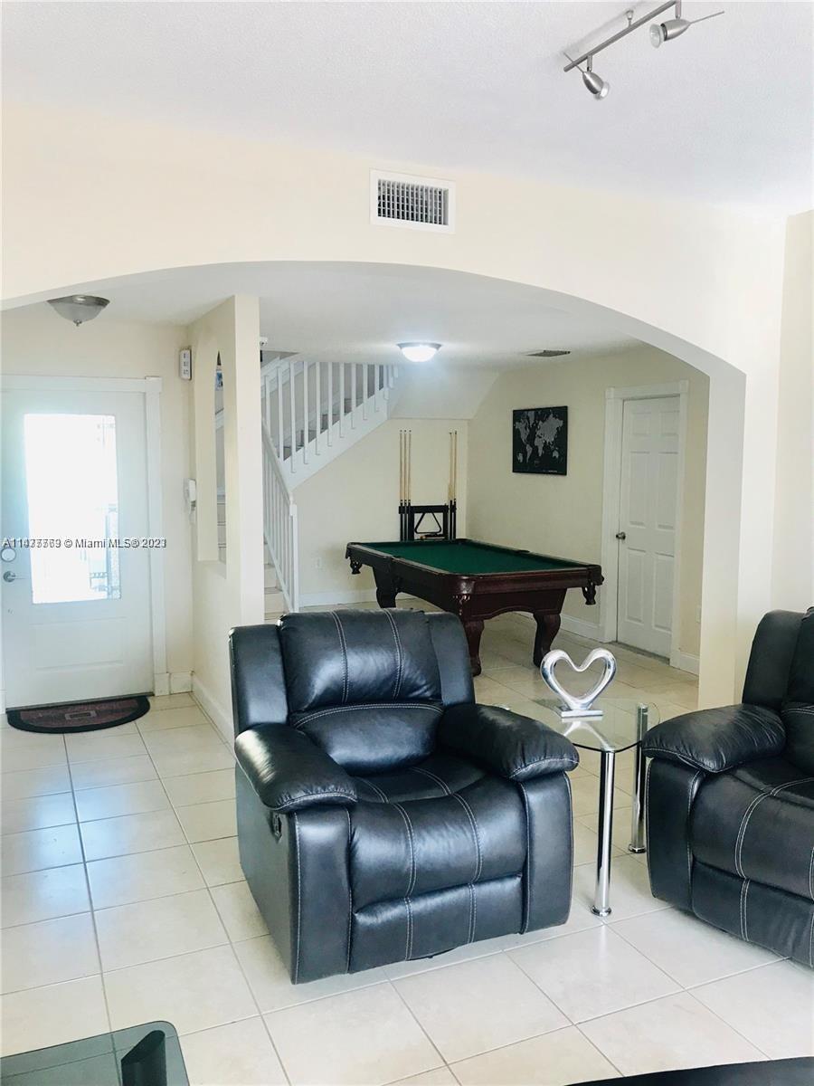 BRISTOL POINTE - Residential Lease