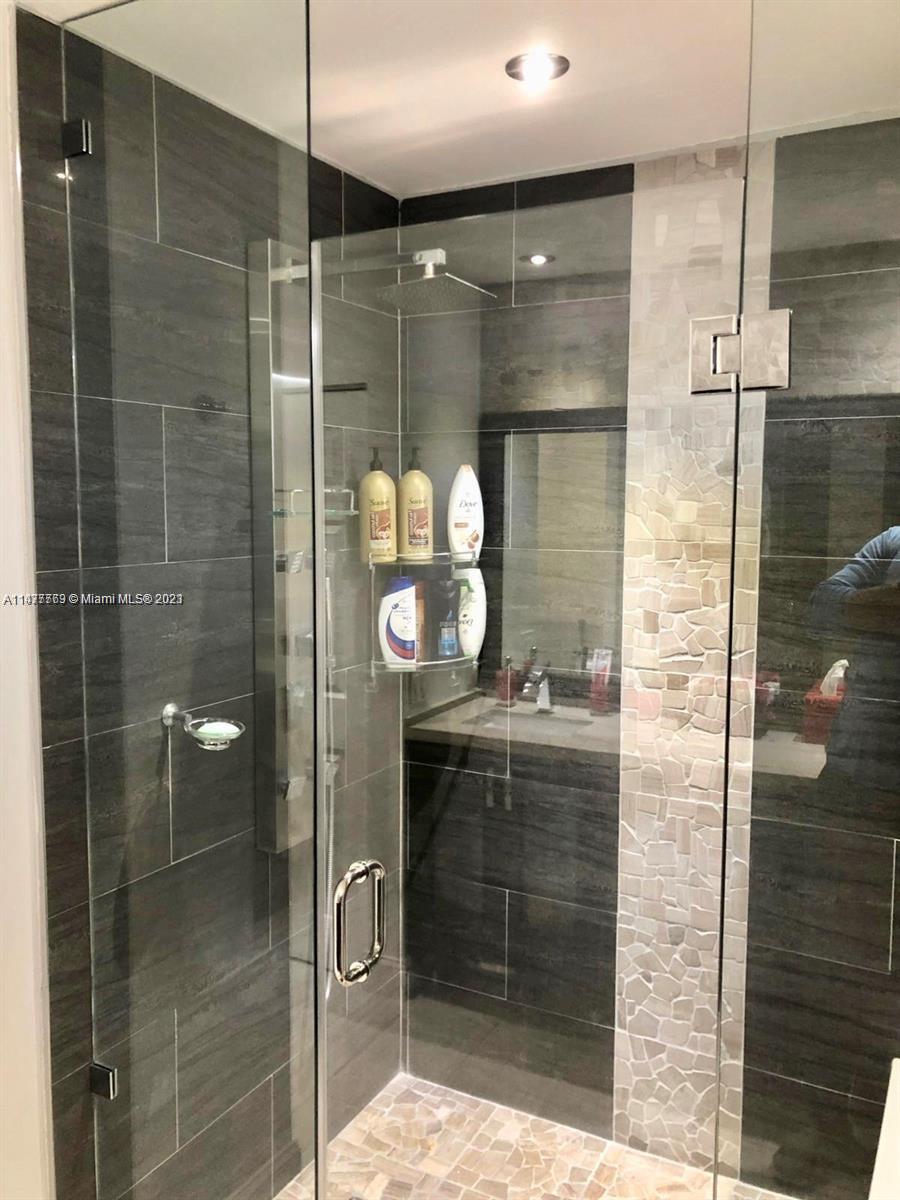 BRISTOL POINTE - Residential Lease