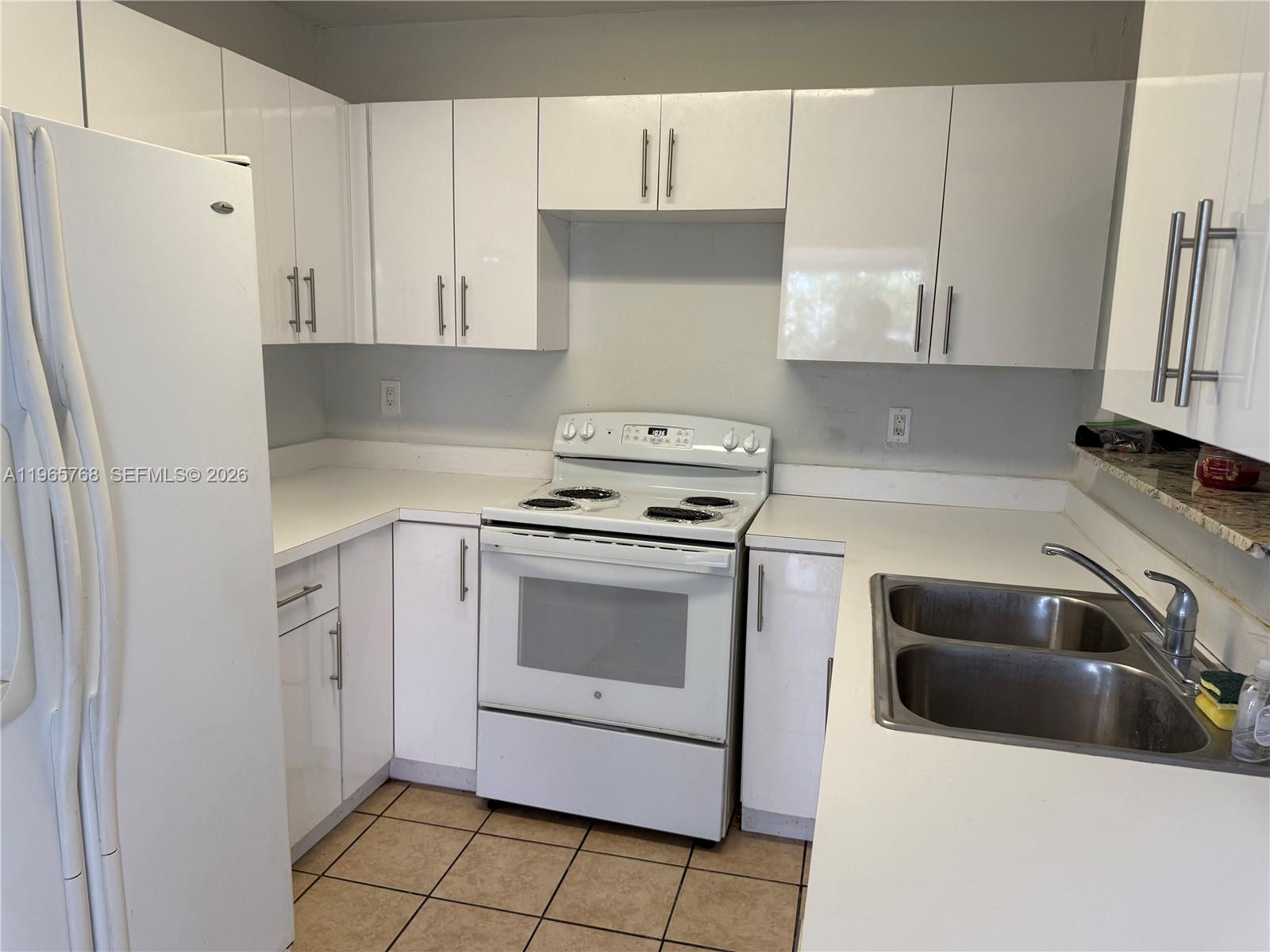 Carrol Villa - Residential