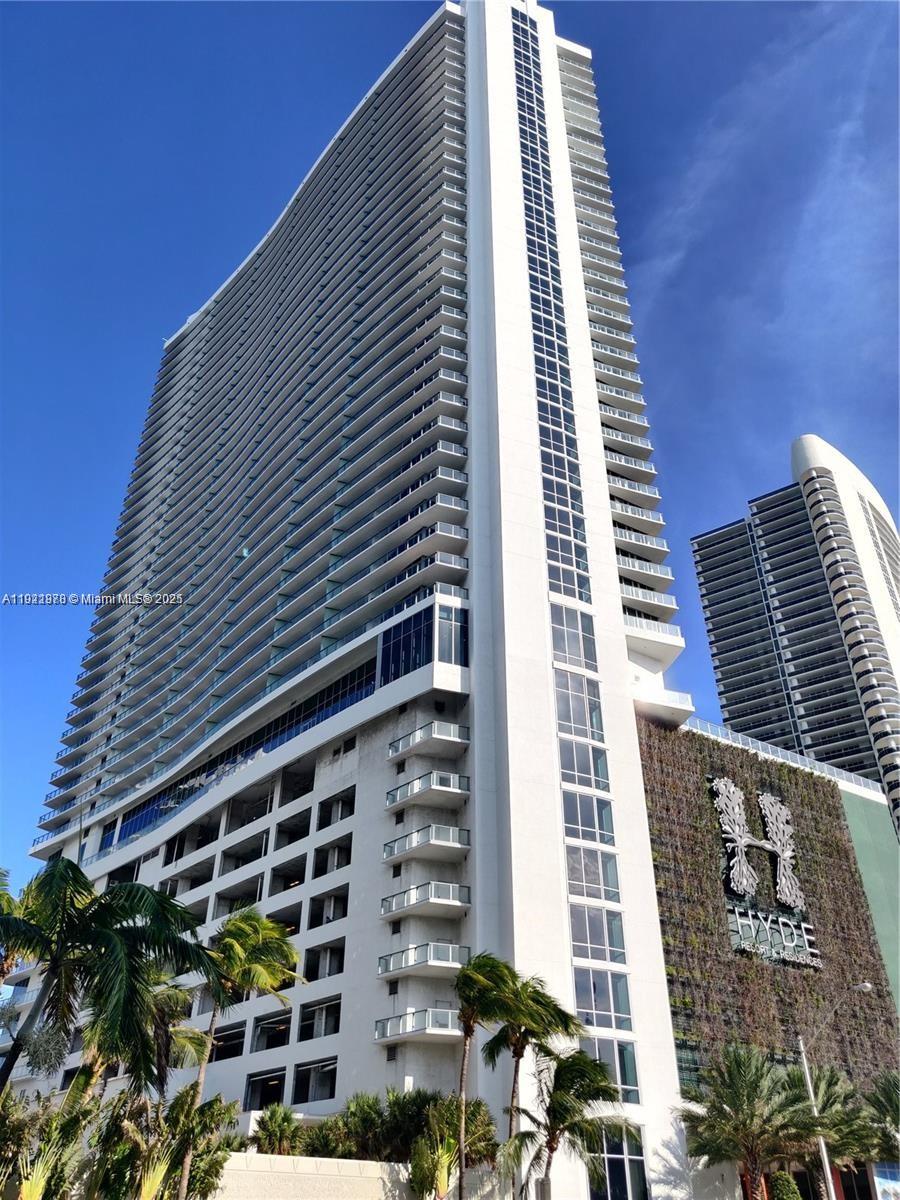 4111 SOUTH OCEAN DRIVE CO - Residential