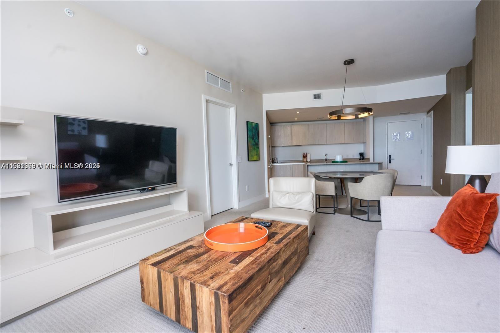4111 SOUTH OCEAN DRIVE CO - Residential