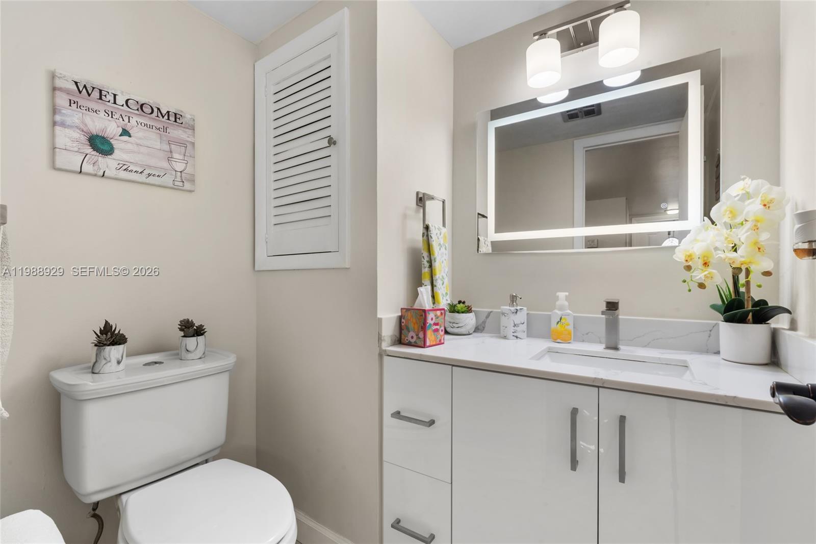 HOLLYBROOK GOLF AND - Residential