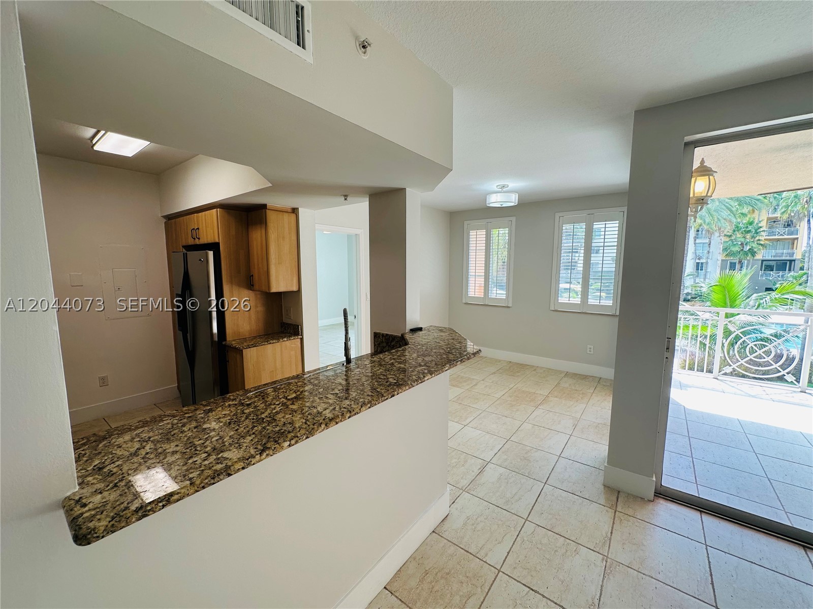 THE COURTS AT SOUTH BEACH - Residential Lease