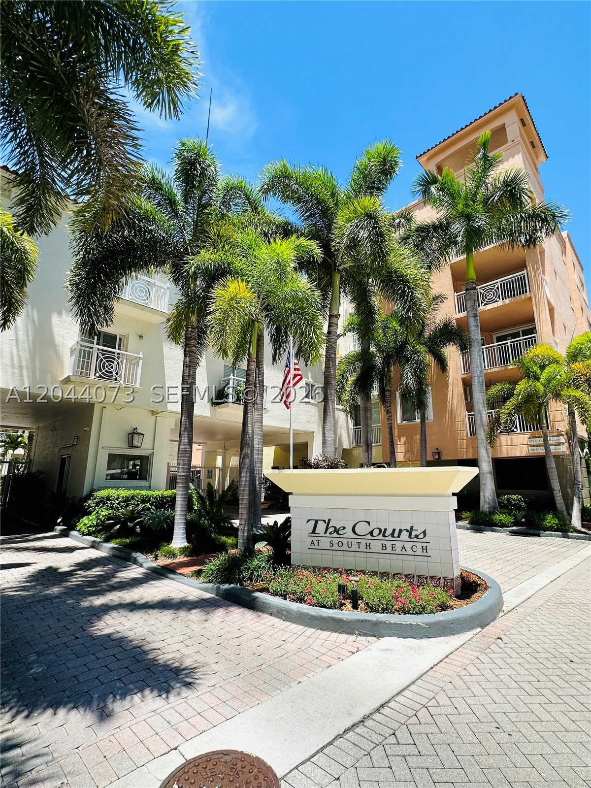 THE COURTS AT SOUTH BEACH - Residential Lease