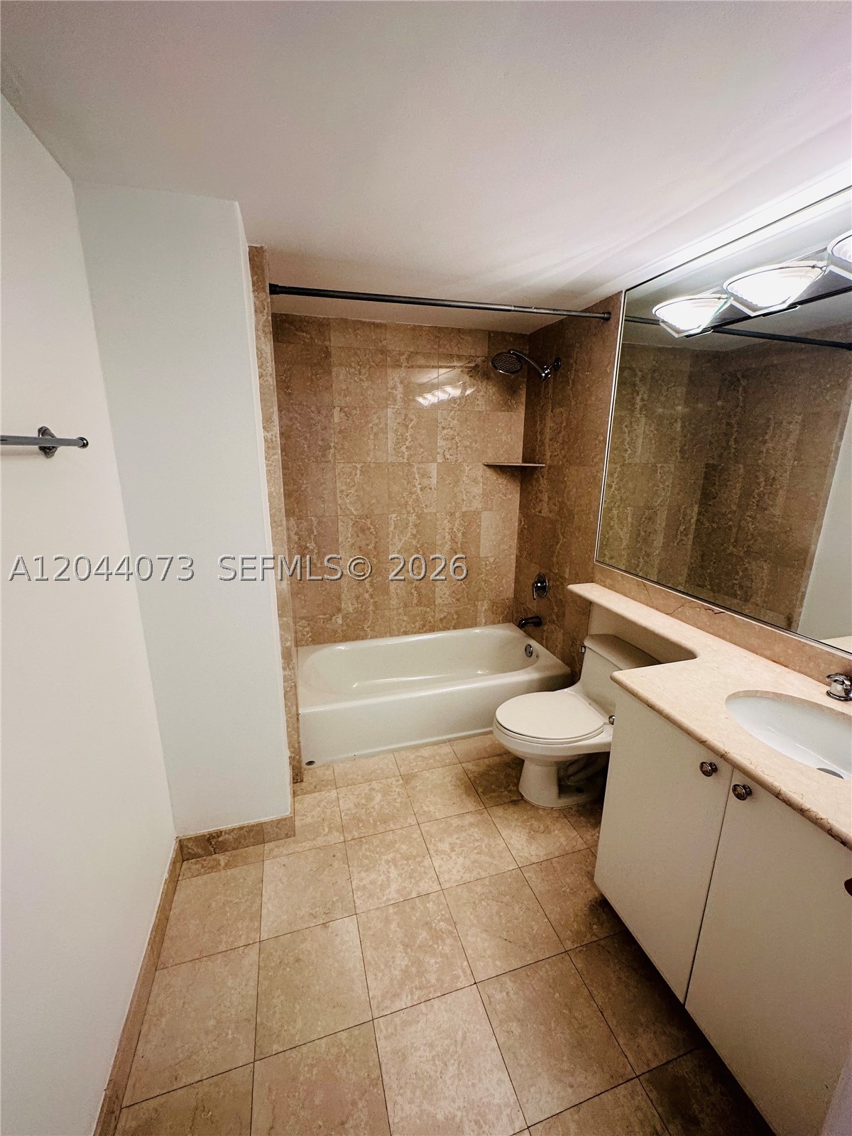 THE COURTS AT SOUTH BEACH - Residential Lease