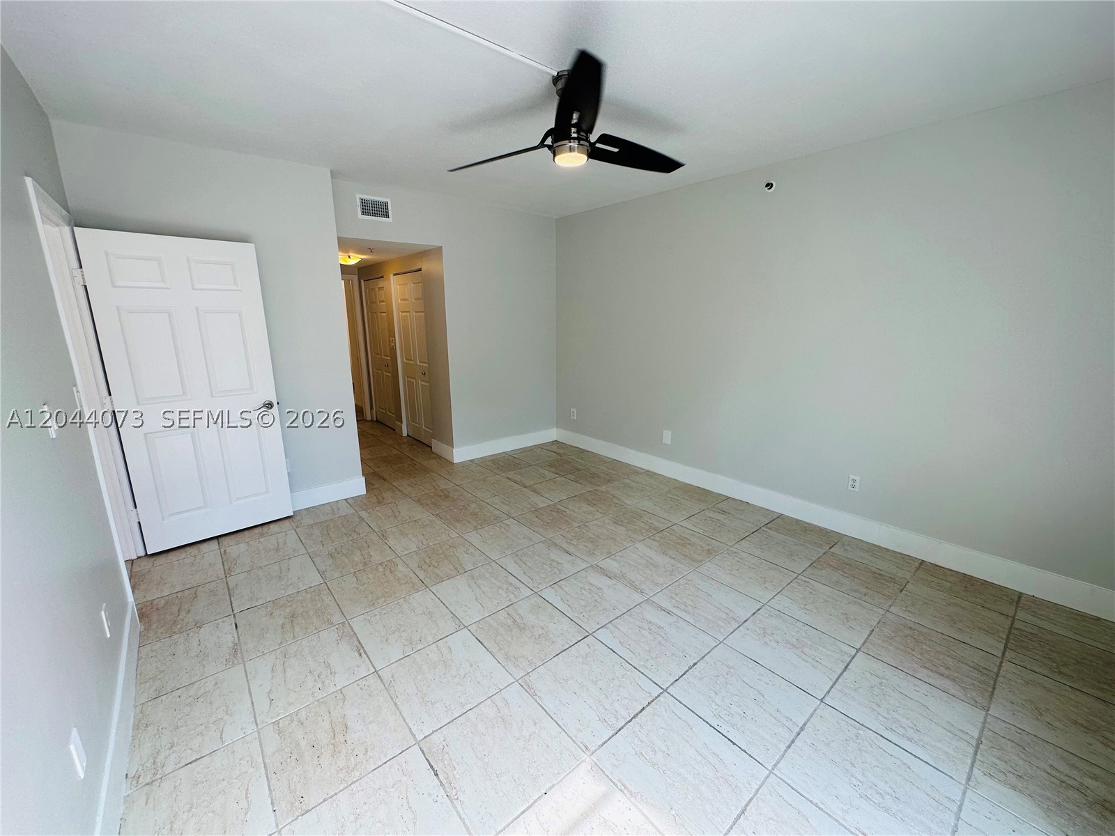 THE COURTS AT SOUTH BEACH - Residential Lease