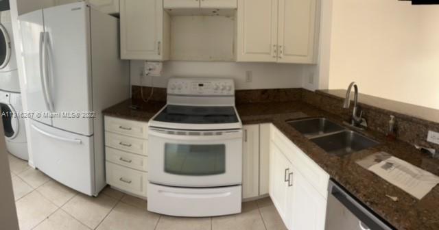 TOWNGATE CONDO ONE - Residential Lease