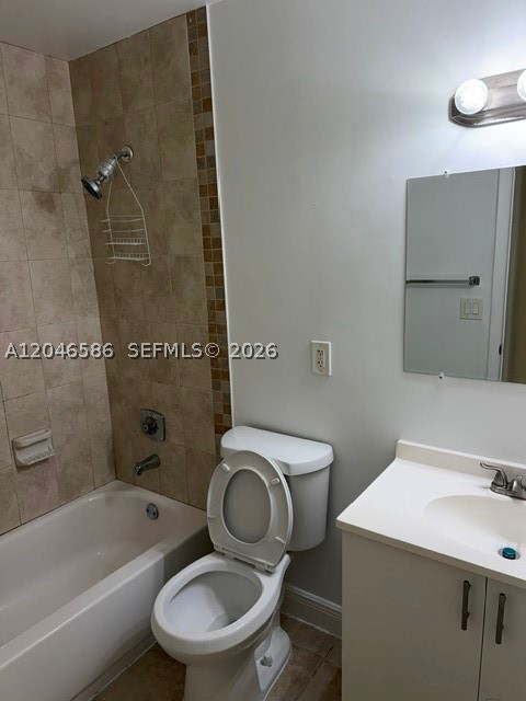 ROYAL POINCIANA - Residential Lease